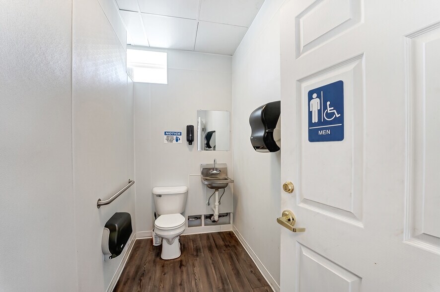 More Photos Of 13 W Main St, Spring Valley Restaurant For Sale