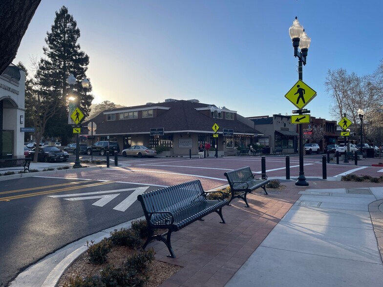 More Photos Of 381-395 Hartz Ave, Danville Loft Creative Space For Lease