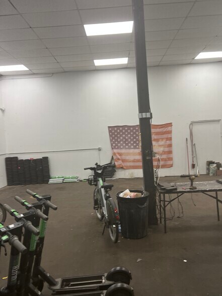 More Photos Of 350 Garfield Ave, Duluth Warehouse For Lease