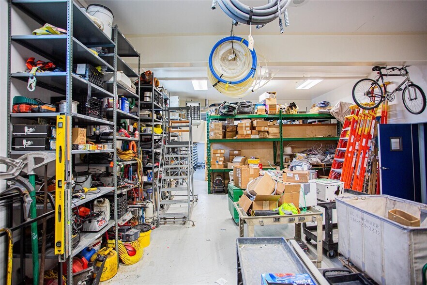 More Photos Of 200 Atlantic Ave, Oceanside Office For Sale