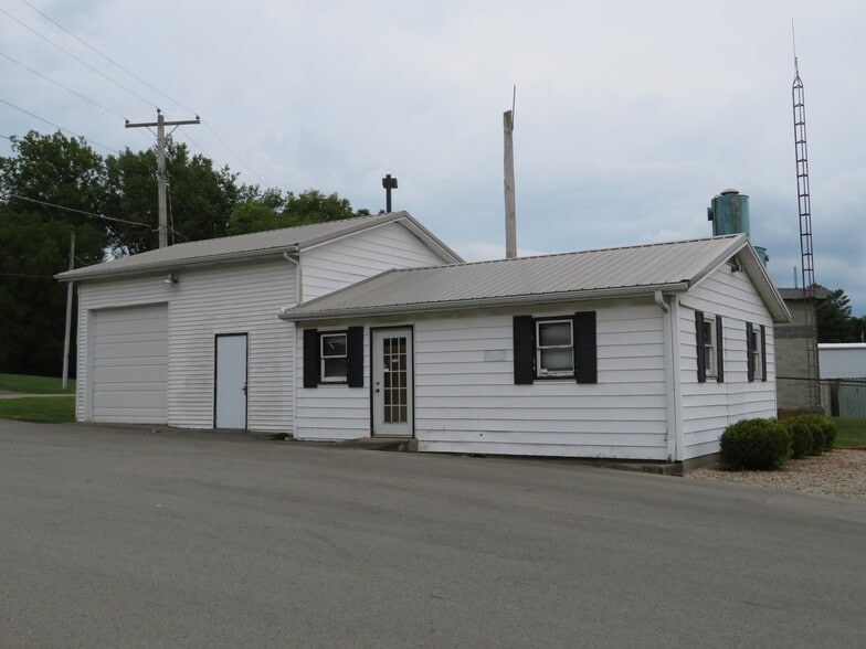 Primary Photo Of 440 Main St, Lynchburg Flex For Sale