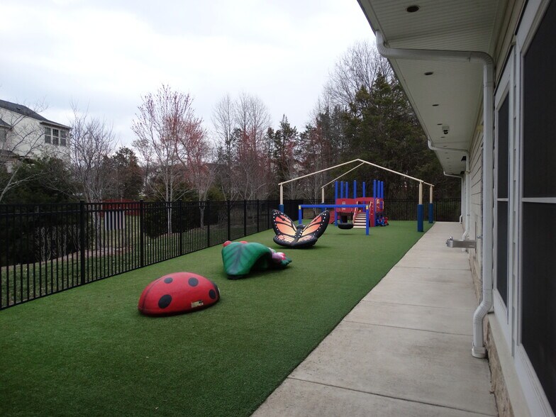 More Photos Of 42660 Macauley Pl, Ashburn Daycare Center For Sale