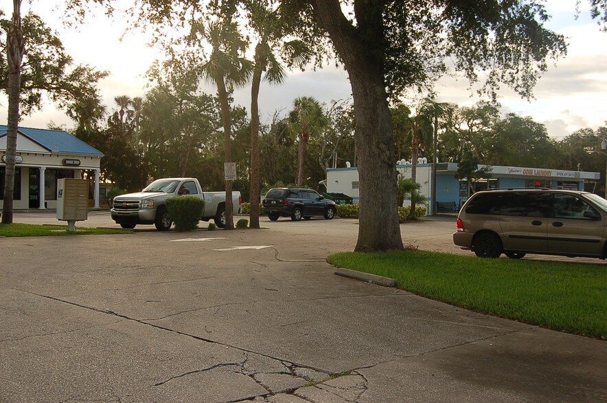 More Photos Of 1115-1141 N Dixie Fwy, New Smyrna Beach Unknown For Lease