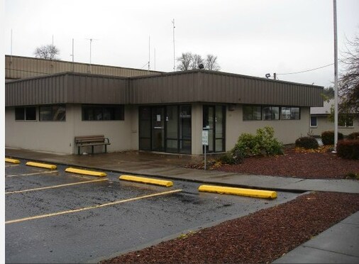 Primary Photo Of 469 Nehalem St, Clatskanie Warehouse For Lease