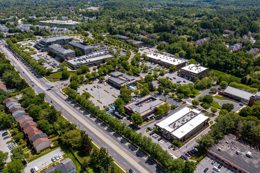 More Photos Of 5 Park Center Ct, Owings Mills Office For Lease