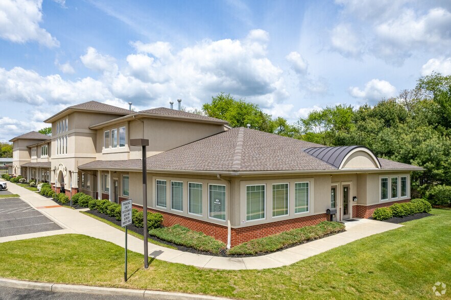 More Photos Of 1233 Berlin Rd, Voorhees Medical For Sale