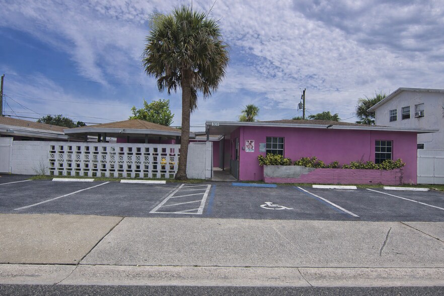 More Photos Of Blue Heron Blvd - 40 Bed Licensed Independent Living Facility, Riviera Beach Healthcare For Sale