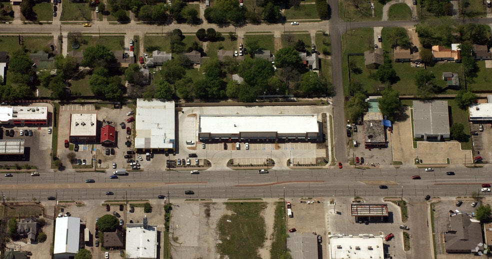 More Photos Of 2445 S Buckner Blvd, Dallas Unknown For Lease