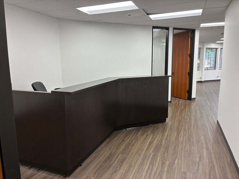 More Photos Of 1401 Los Gamos Rd, San Rafael Office For Lease