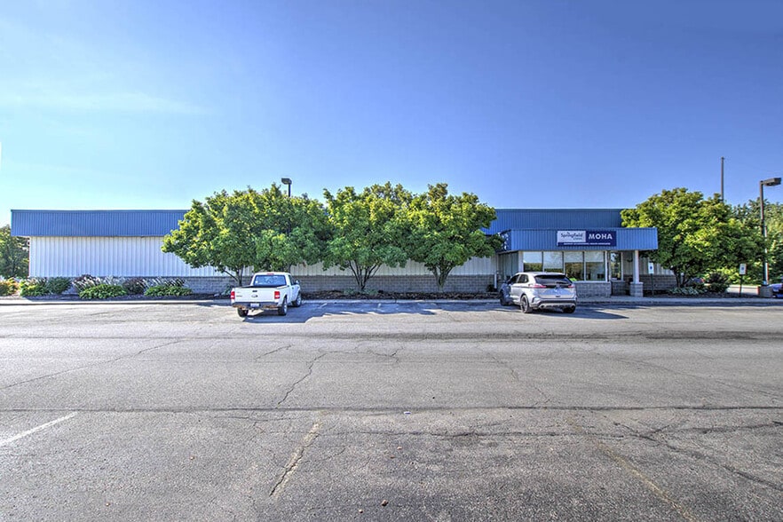 More Photos Of 2120 N 27th St, Decatur Rehabilitation Center For Sale