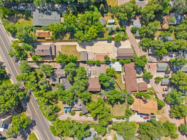 More Photos Of 126 W Cheyenne Rd, Colorado Springs Apartments For Sale