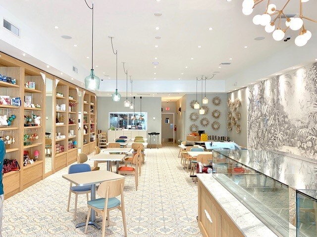 More Photos Of 366 Miracle Mile, Coral Gables Restaurant For Sale