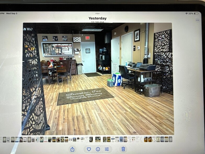 More Photos Of 3653 Regent Blvd, Jacksonville Warehouse For Sale