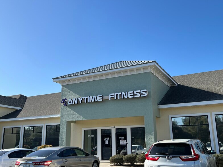 More Photos Of 16770 S Us Highway 441, Summerfield Unknown For Lease