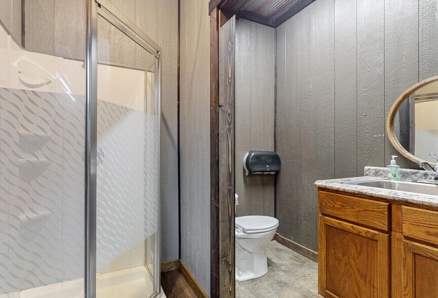 More Photos Of 165 Nebraska St, Sterling General Retail For Sale