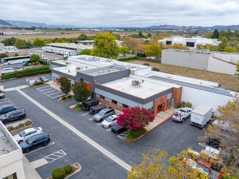 More Photos Of 3437 Empresa Dr, San Luis Obispo Office For Sale