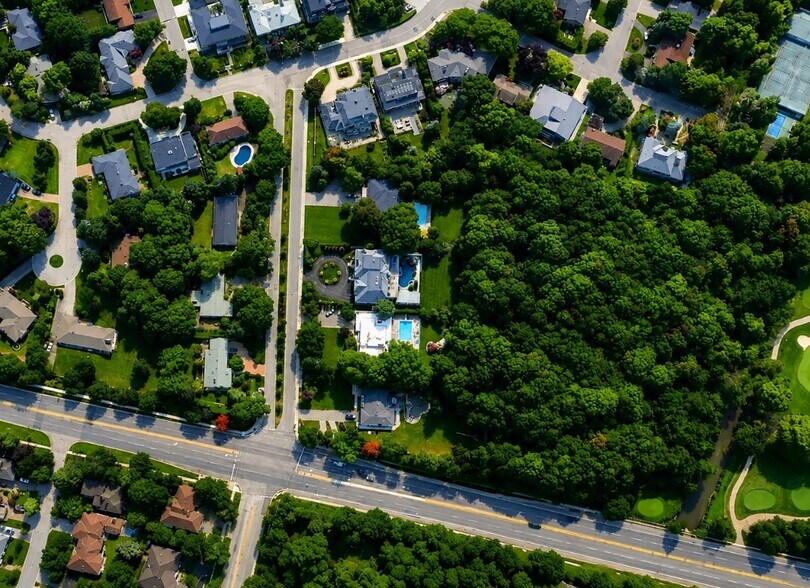 More Photos Of 10 Silverdale Cres, Toronto Land For Sale