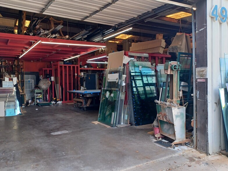 More Photos Of 2007 Us-90-alt, Missouri City Light Manufacturing For Sale