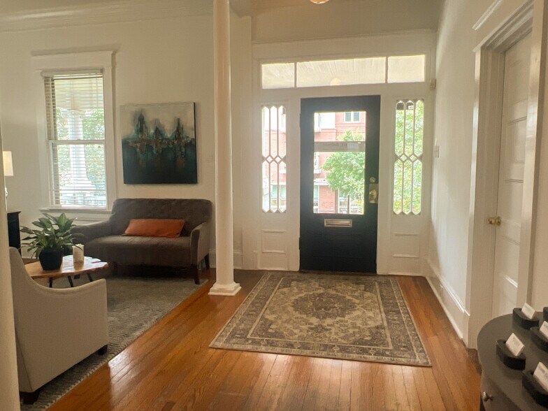 More Photos Of 221 Glenwood Ave, Raleigh Office For Sale