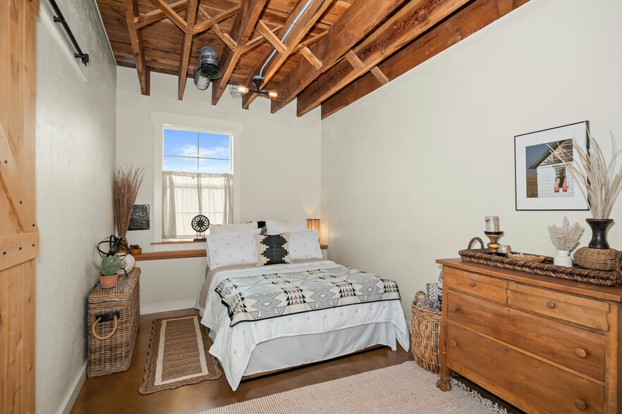 More Photos Of 510 E Main Ave, Chewelah Lodge Meeting Hall For Sale