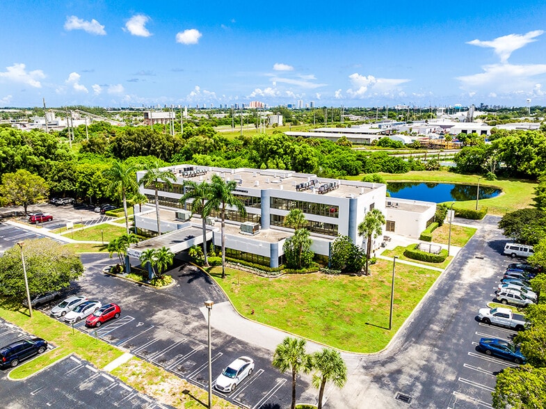More Photos Of 4700 N Congress Ave, West Palm Beach Medical For Sale