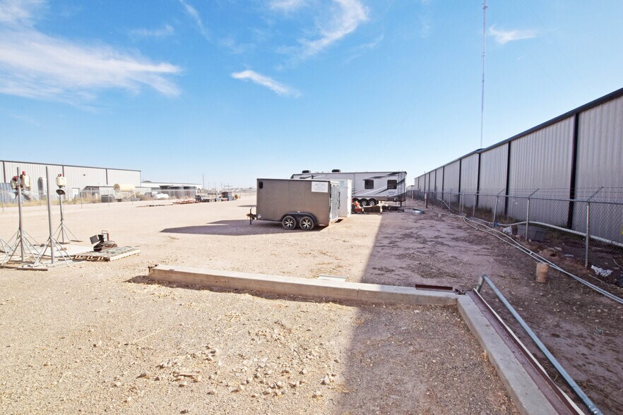 More Photos Of 12008 E Highway 158, Gardendale Industrial For Sale