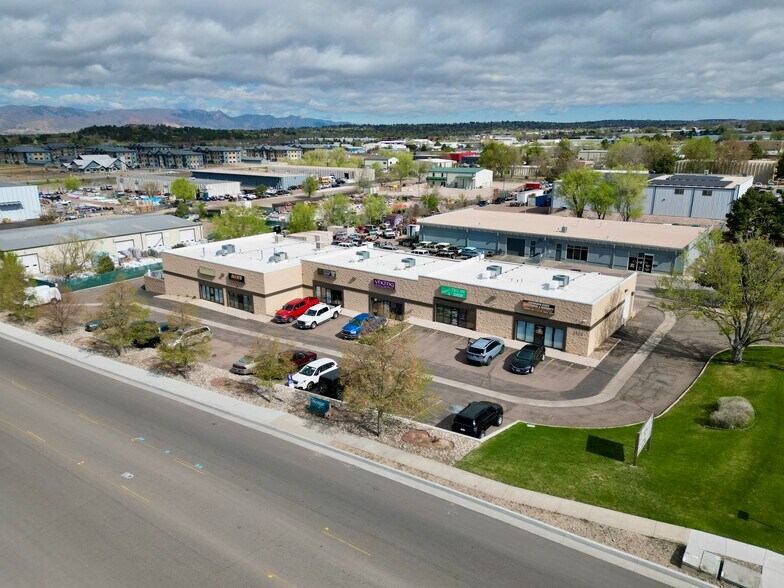 More Photos Of 1020 Ford St, Colorado Springs Showroom For Lease