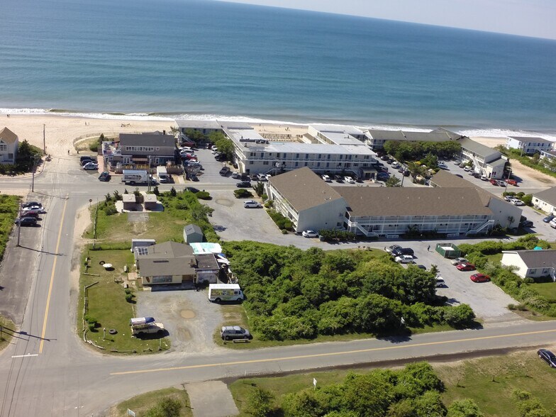More Photos Of 68 South Elmwood, Montauk Land For Sale