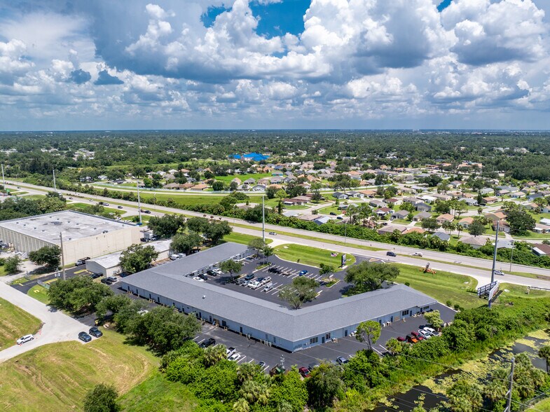 More Photos Of 20020 Veterans Blvd, Port Charlotte Office For Lease