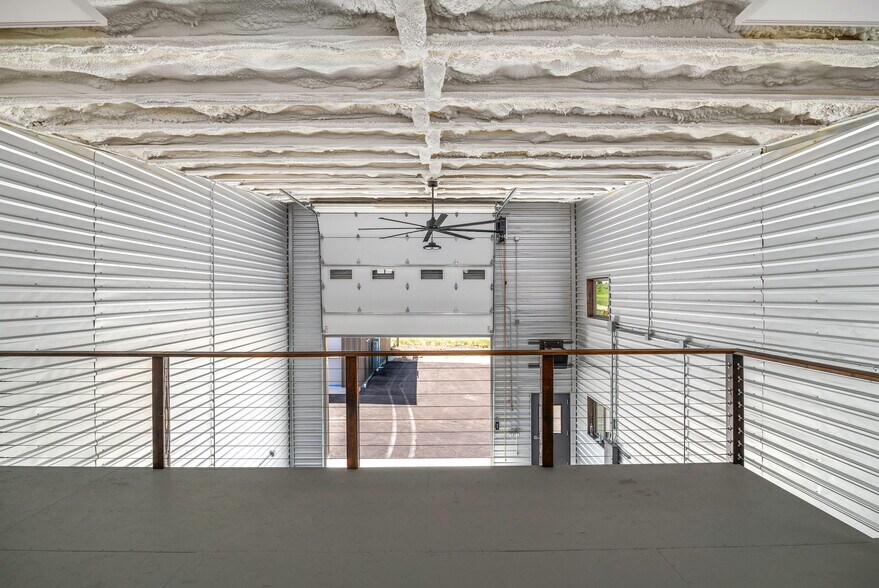 More Photos Of 453 Commerce St, Hayden Industrial For Sale