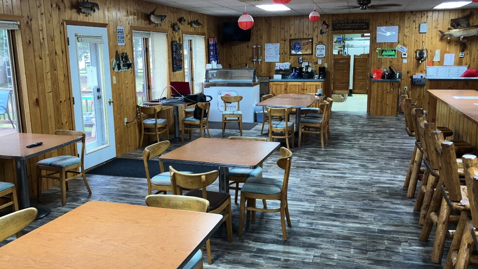 More Photos Of 952 River Dr NW, Bena Hotel For Sale