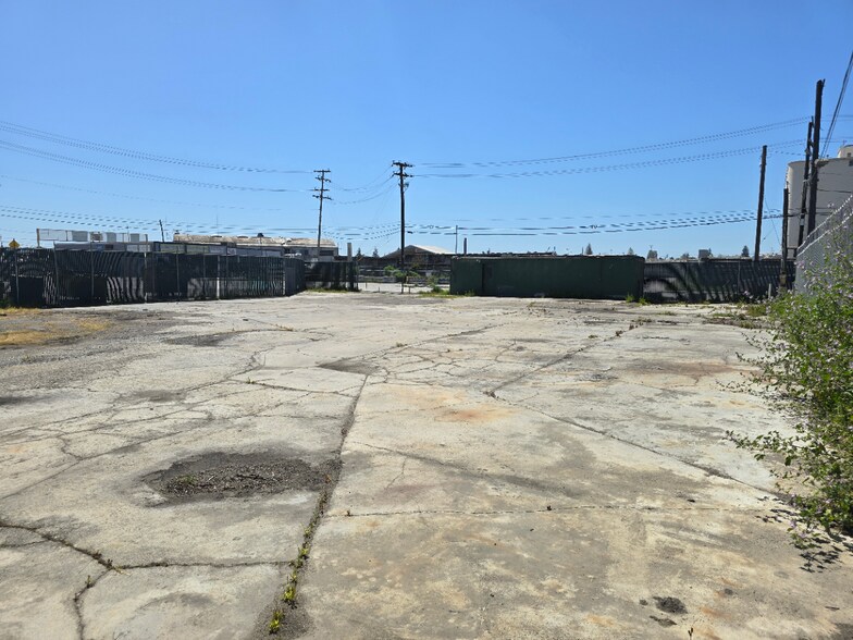 More Photos Of 410 Kennedy St, Oakland Land For Lease