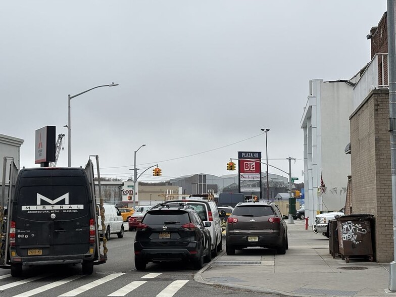 More Photos Of 45-19 34th ave, Long Island City Storefront For Lease