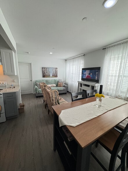 More Photos Of 3573 Laconia Ave, Bronx Apartments For Sale