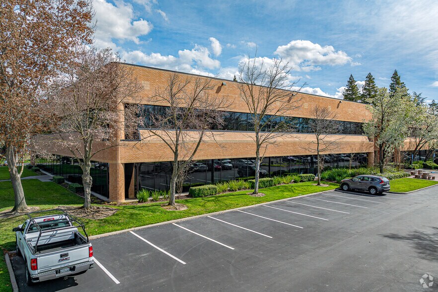 More Photos Of 1300 National Dr, Sacramento Office For Lease