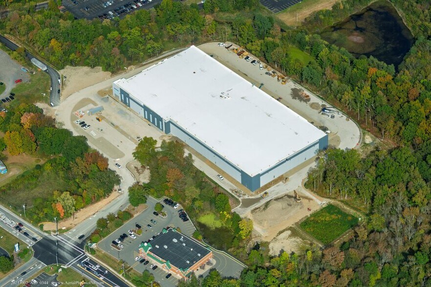 More Photos Of 14 Moosilauke Dr, Montgomery Distribution For Lease