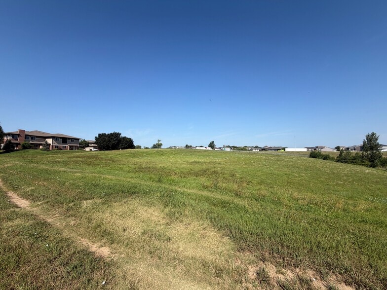 More Photos Of 1900 Fletcher ave, Lincoln Land For Sale