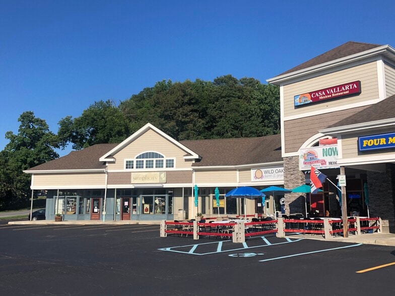 Primary Photo Of 1820 NEW HACKENSACK Rd, Poughkeepsie Unknown For Lease