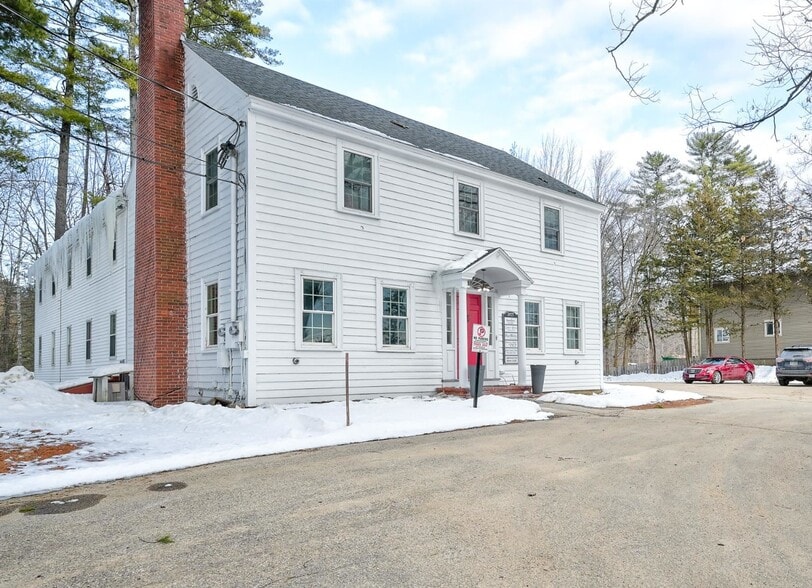 More Photos Of 2977 White Mountain Hwy, North Conway Office For Lease