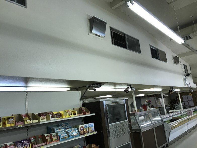 More Photos Of 1724 Main St, Livingston Freestanding For Sale