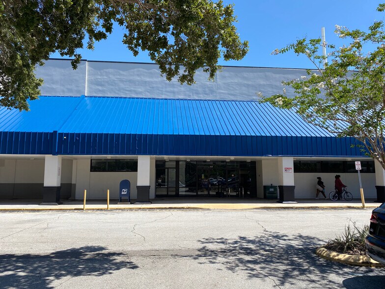 More Photos Of 1079 62nd Ave S, Saint Petersburg Unknown For Lease