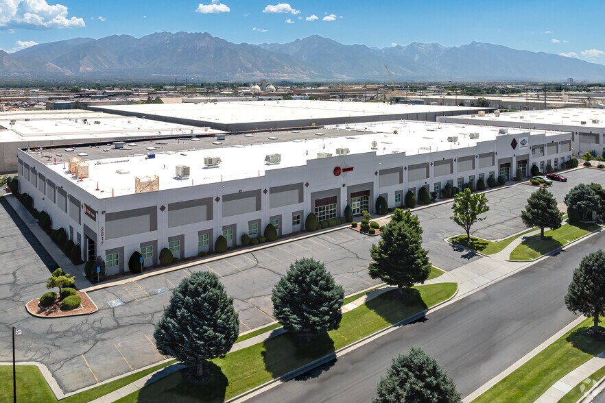 More Photos Of 2817-2839 S 1030 W, Salt Lake City Warehouse For Lease