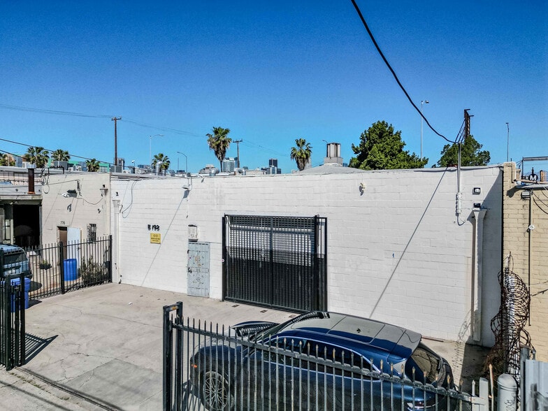 More Photos Of 782 E Washington Blvd, Los Angeles Manufacturing For Lease