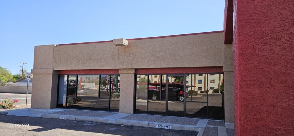 More Photos Of 4045 E McDowell Rd, Phoenix Office For Lease
