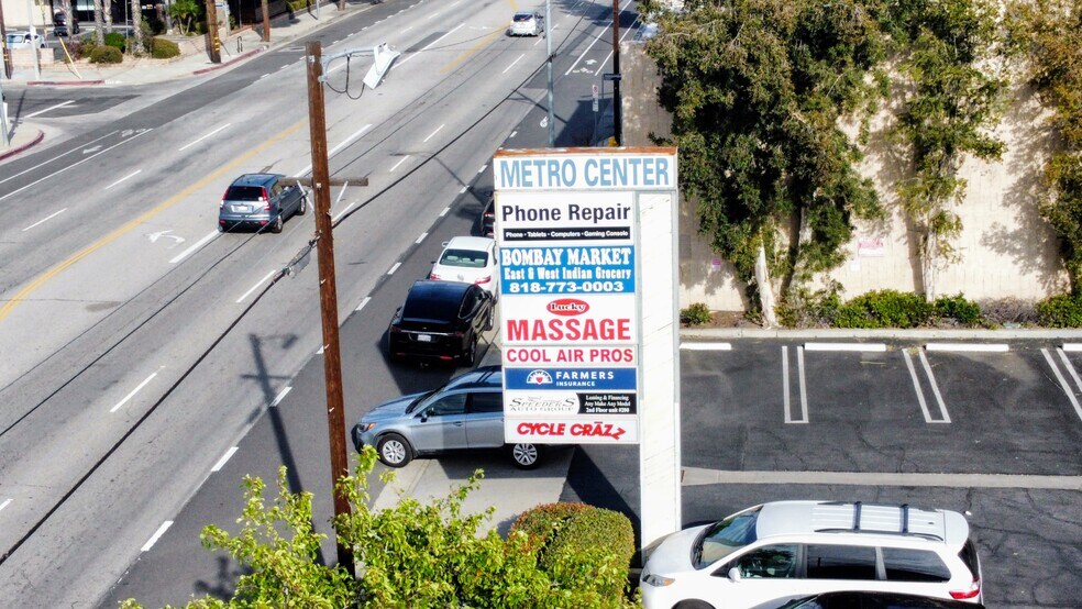 More Photos Of 21010-21018 Devonshire St, Chatsworth Unknown For Lease