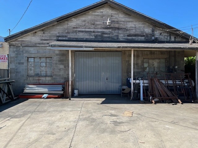 More Photos Of 691 E Valley Blvd, Colton Light Distribution For Sale