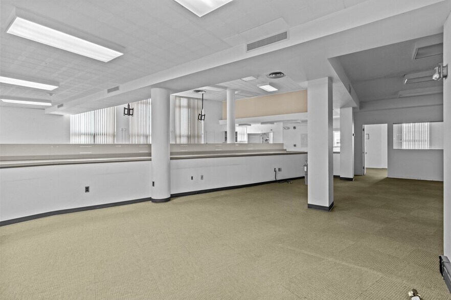 More Photos Of 89 Main St, Little Falls Bank For Lease