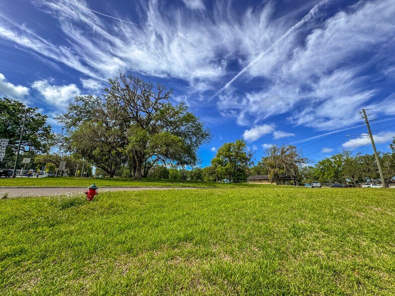More Photos Of 615 Old Hospital Dr, Brooksville Land For Sale
