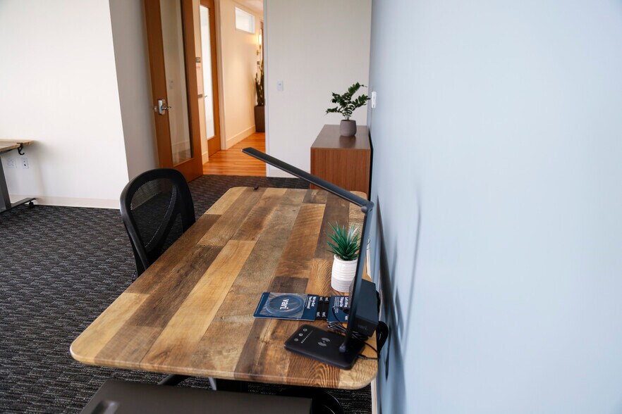 More Photos Of 6301 Gaston Ave, Dallas Coworking Space