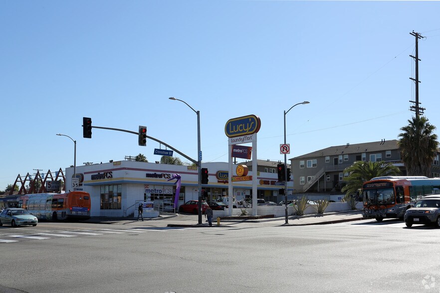 More Photos Of 3330 W Florence Ave, Los Angeles Unknown For Lease